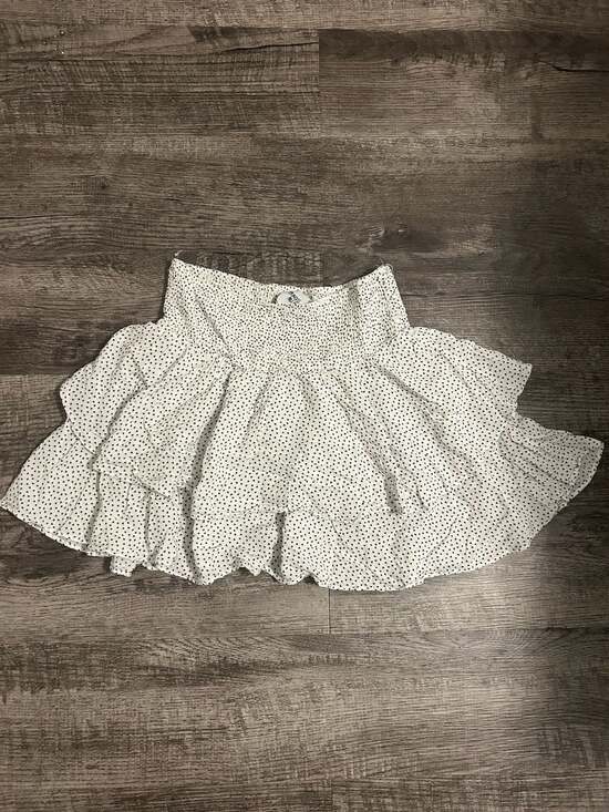 Princess Polly Dresses & Skirts - Princess Polly Heart Print Smocked Tiered Mini Skirt US 6